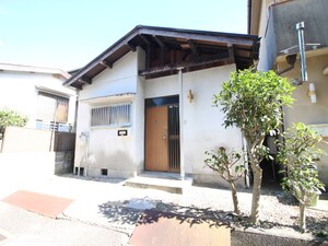 山本東1-15乾平屋外観写真