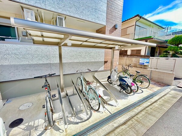 駐輪場
