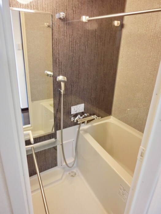 物件内観写真13　(バス／シャワールーム等)