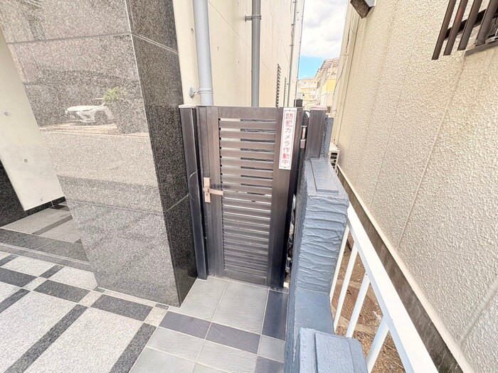 物件外観写真4　(建物設備)