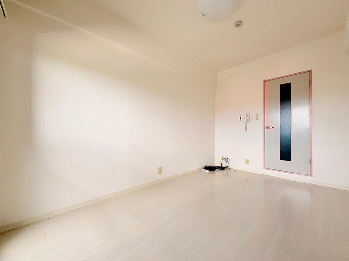 物件内観写真17　(居室)