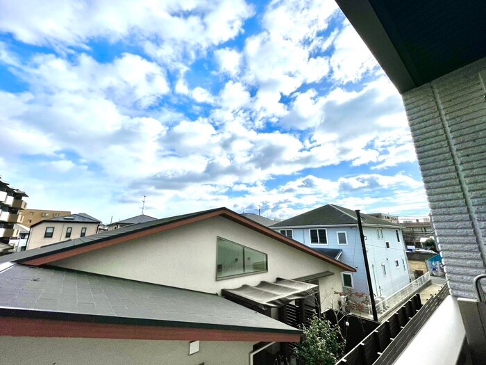 物件内観写真17　(室内からの展望)