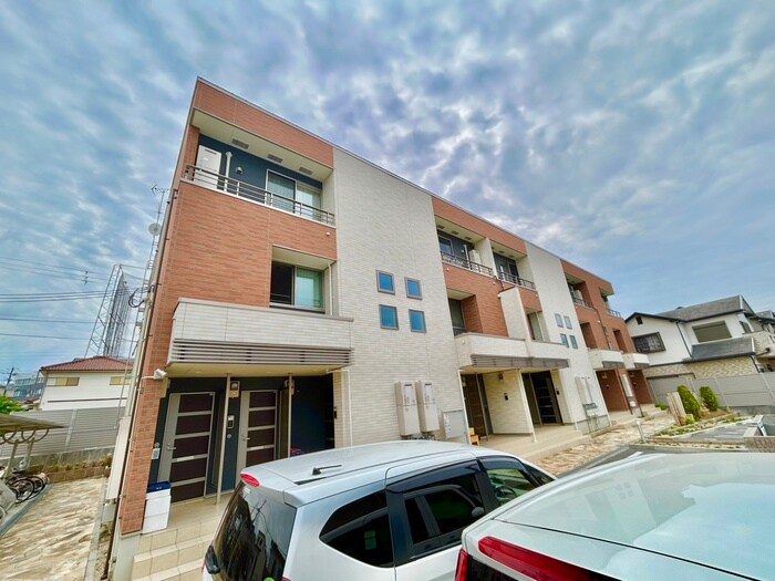 物件外観写真6　(外観写真)