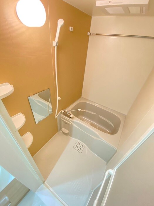 物件内観写真13　(バス／シャワールーム等)