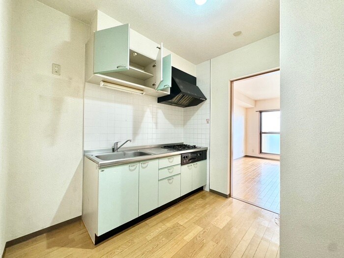 物件内観写真10　(内観写真)