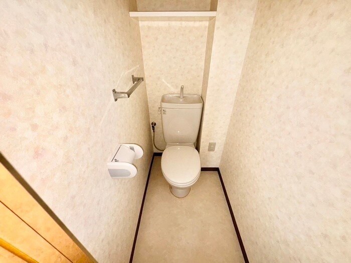 物件内観写真13　(トイレ)
