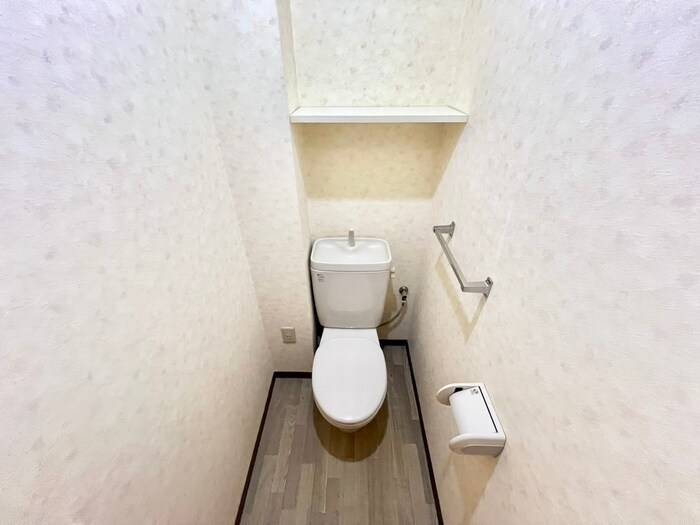物件内観写真14　(トイレ)