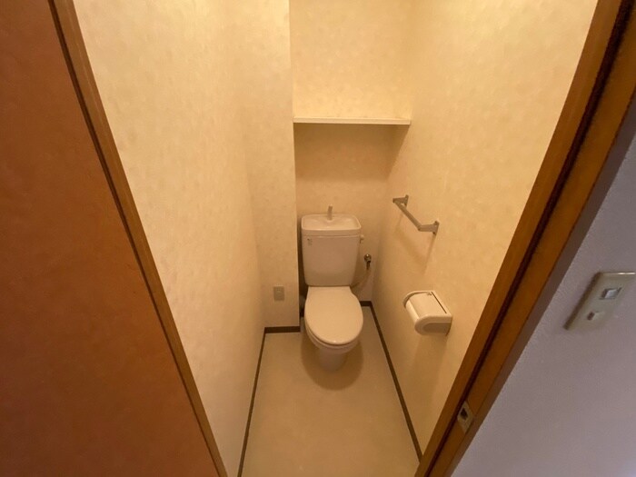 物件内観写真16　(トイレ)