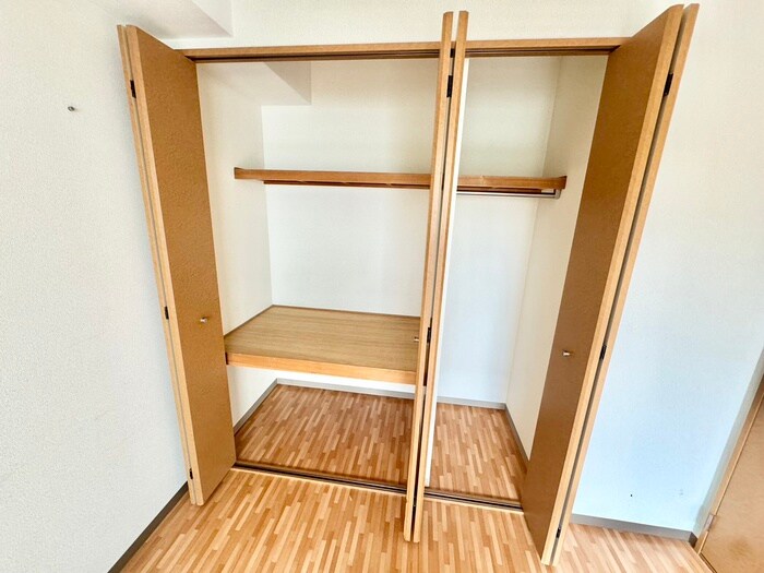 物件内観写真17　(収納)