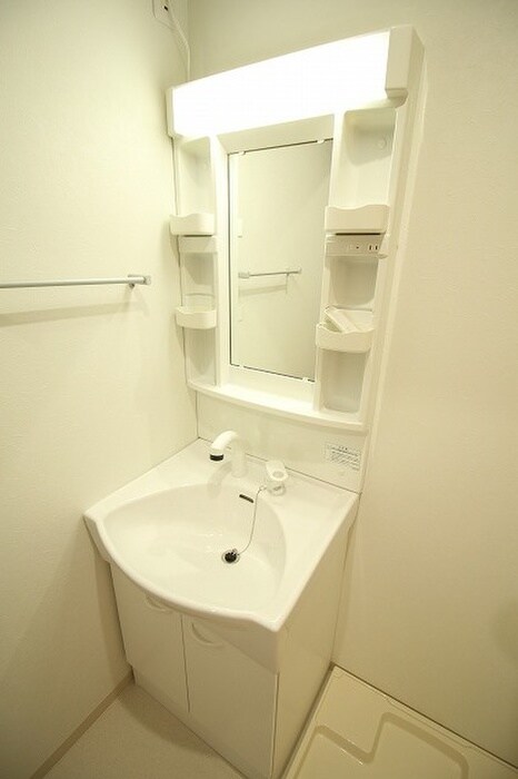 物件内観写真15　(洗面)