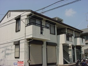 ローズハイツ外観写真
