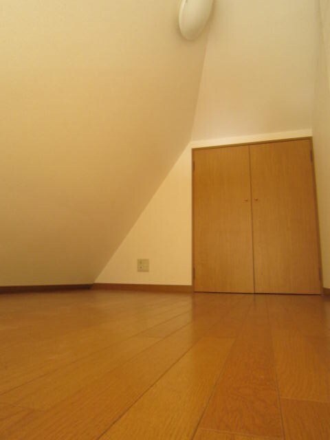 物件内観写真13　(ロフト)
