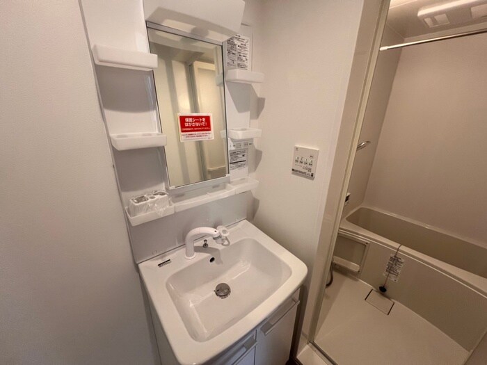 物件内観写真10　(洗面)