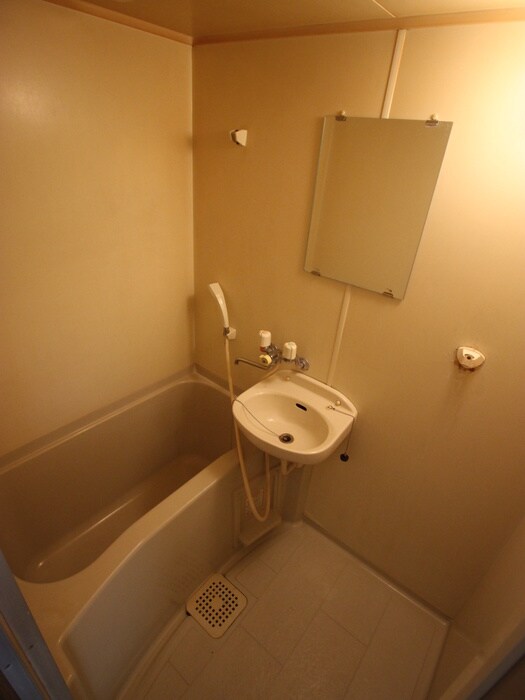 物件内観写真8　(バス／シャワールーム等)