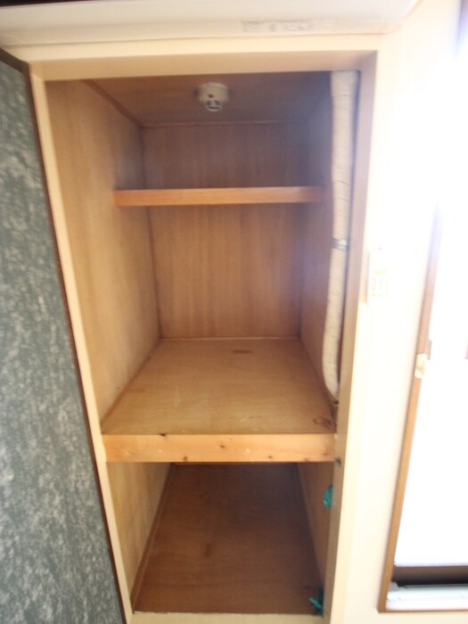 物件内観写真10　(収納)