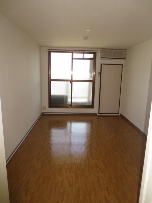 物件内観写真12　(居室)