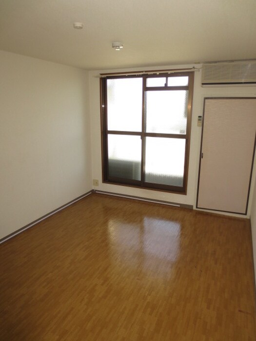 物件内観写真14　(居室)