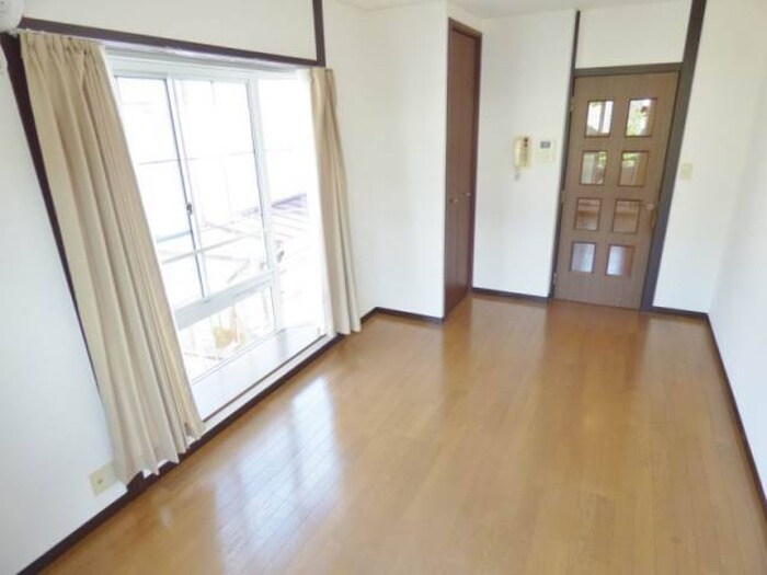 物件内観写真12　(居室)