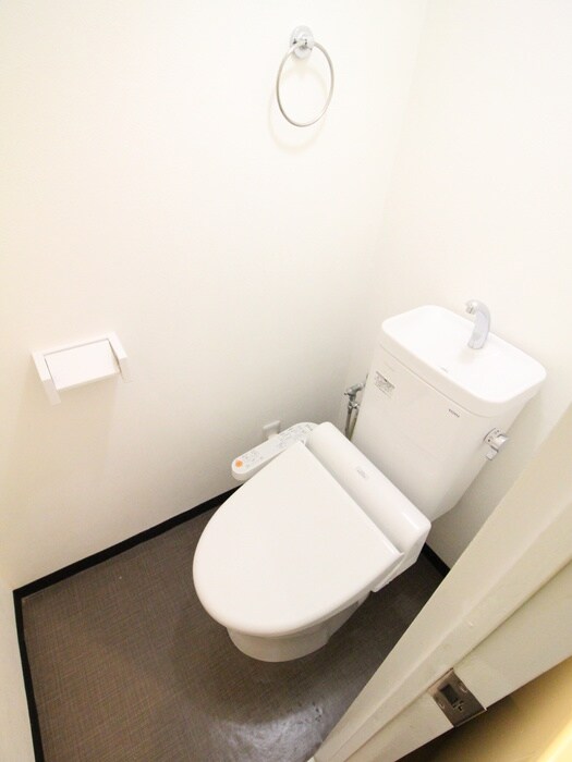 物件内観写真10　(トイレ)