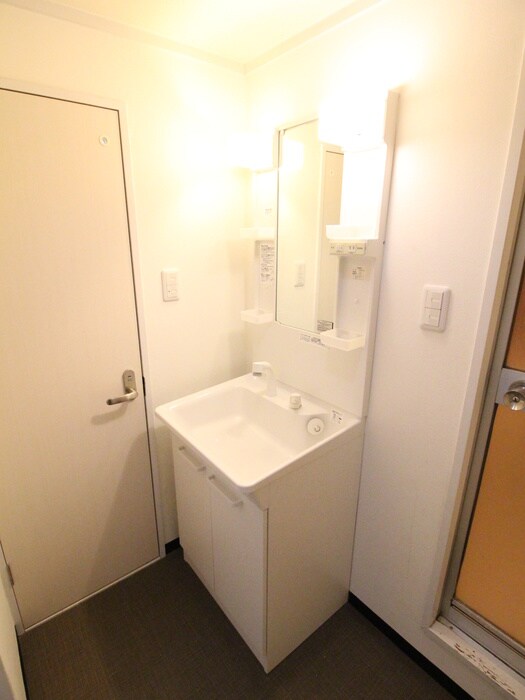 物件内観写真11　(洗面)