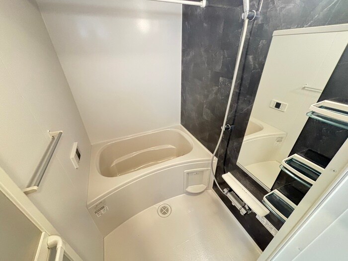 物件内観写真13　(バス／シャワールーム等)