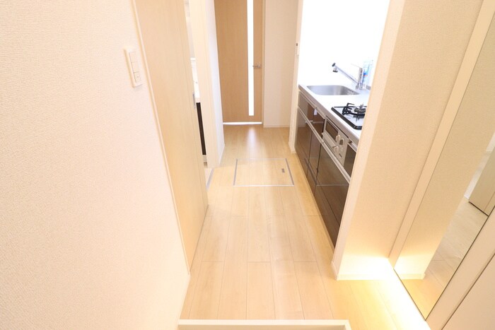 物件内観写真19　(廊下)