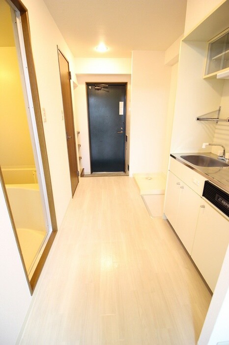 物件内観写真9　(廊下)