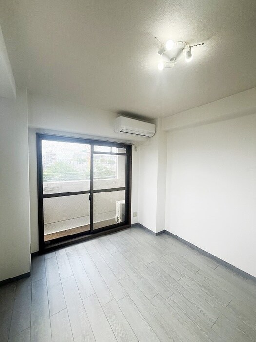 物件内観写真14　(居室)