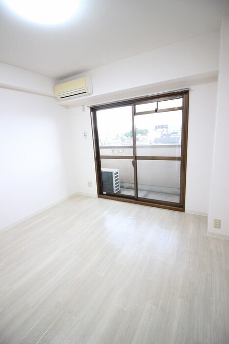 物件内観写真17　(居室)