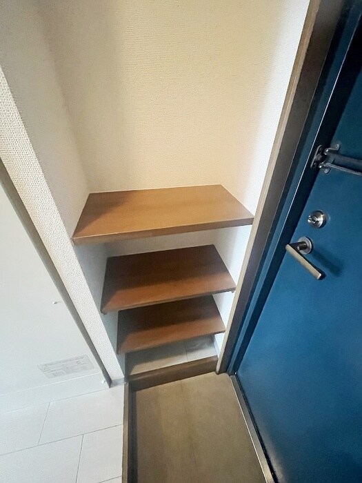 物件内観写真18　(靴箱)