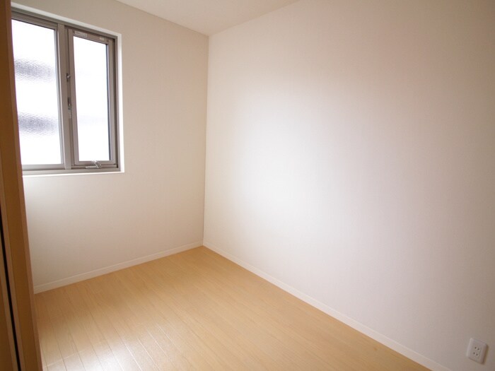 物件内観写真12　(居室)