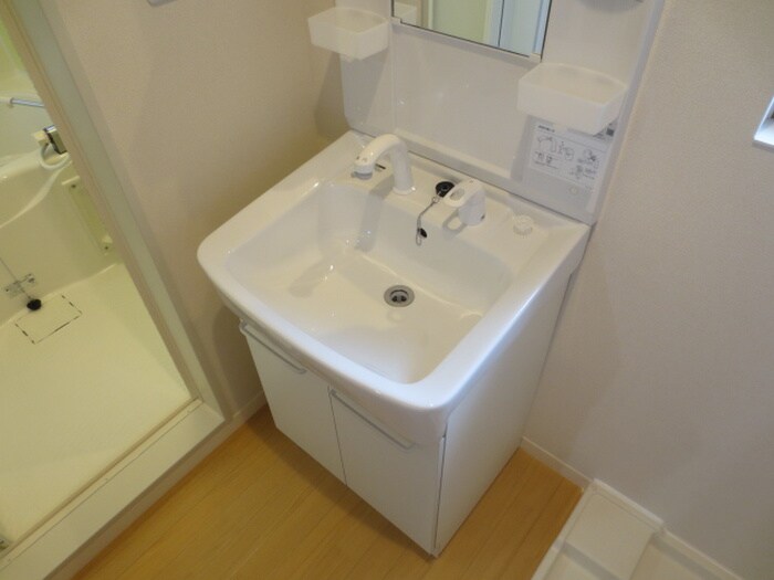 物件内観写真13　(洗面)