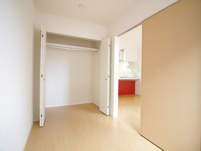 物件内観写真14　(居室)