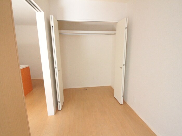 物件内観写真16　(収納)