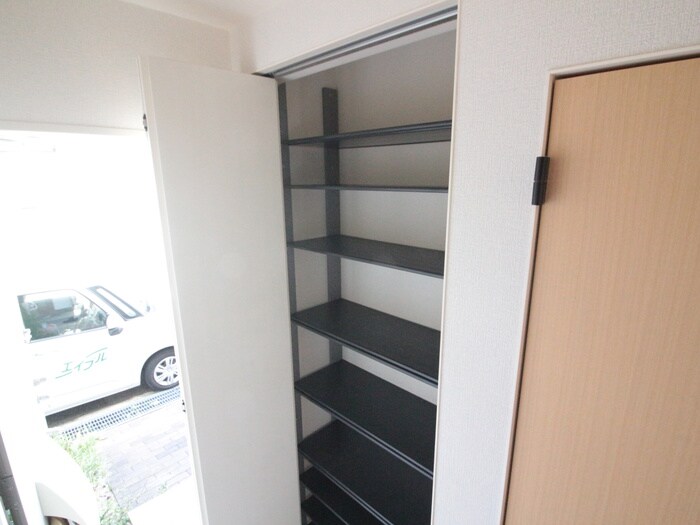 物件内観写真21　(靴箱)