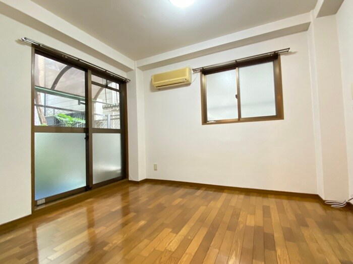 物件内観写真12　(内観写真)