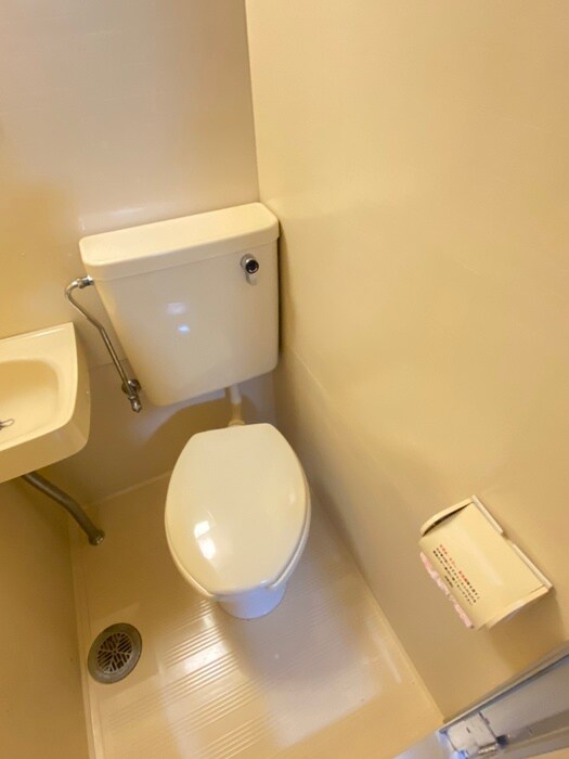 物件内観写真13　(トイレ)