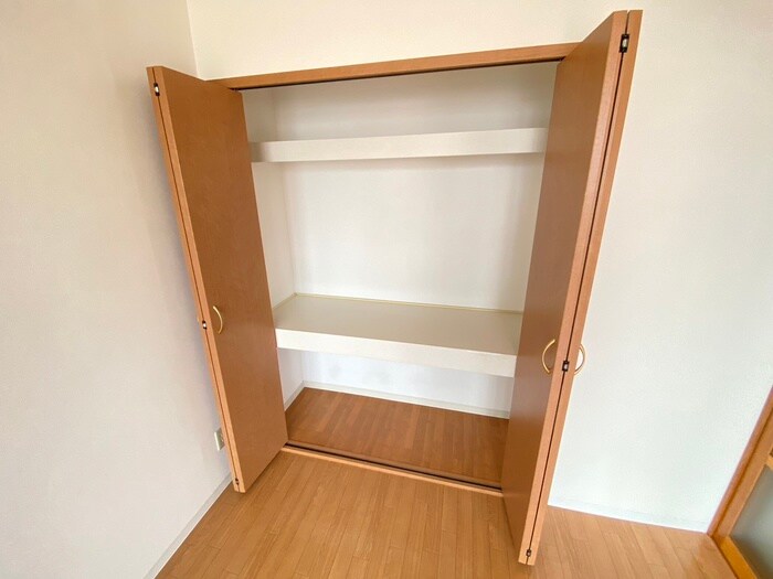 物件内観写真10　(収納)