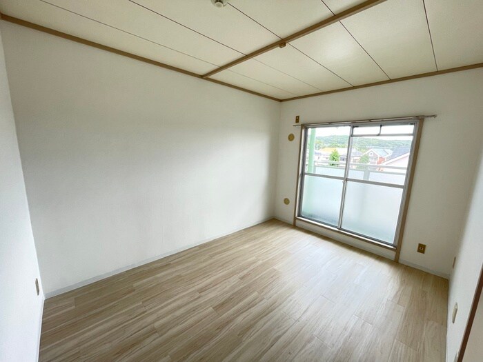 物件内観写真7　(居室)