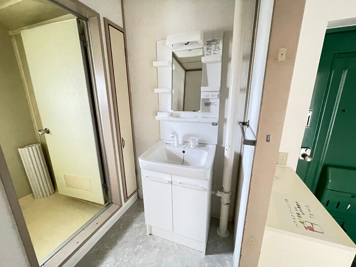 物件内観写真12　(洗面)