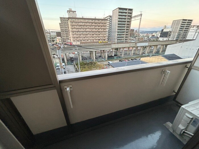 物件内観写真16　(ベランダ・バルコニー)