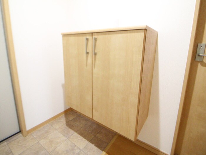 物件内観写真17　(靴箱)
