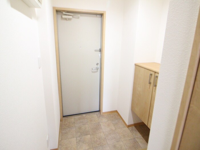 物件内観写真20　(玄関)