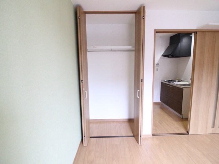 物件内観写真11　(収納)