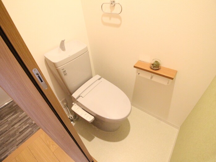 物件内観写真13　(トイレ)