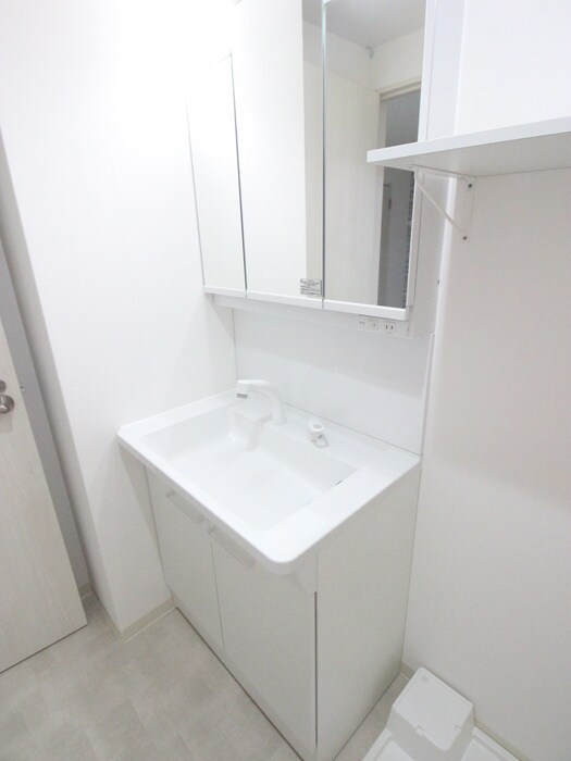 物件内観写真9　(洗面)