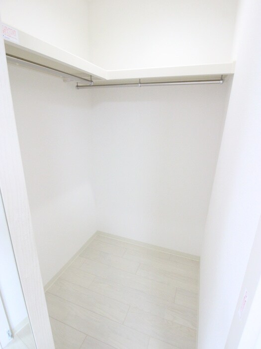 物件内観写真15　(収納)