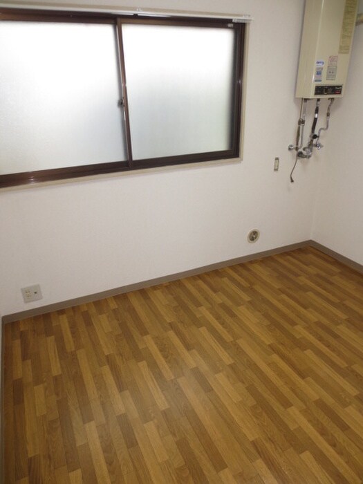 物件内観写真12　(居室)