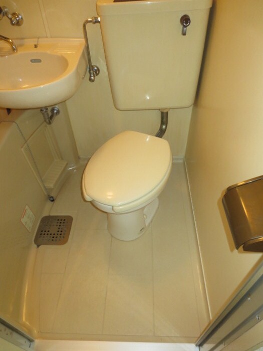 物件内観写真15　(トイレ)