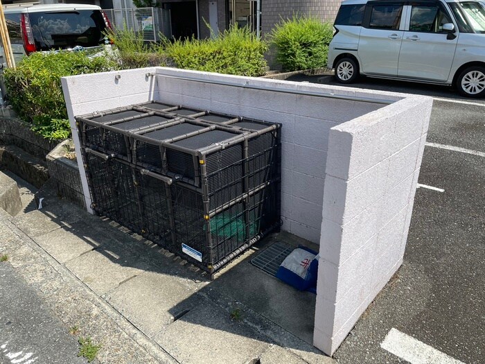 物件外観写真6　(建物設備)